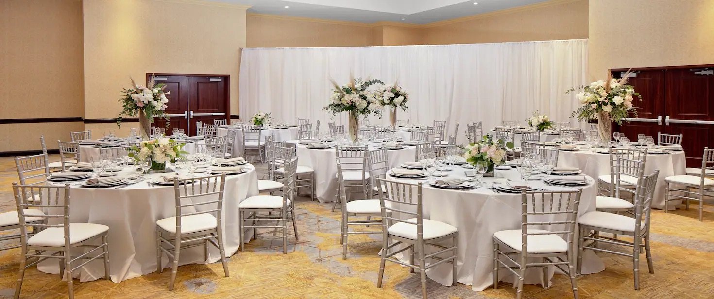 DoubleTree by Hilton Hotel Santa Ana